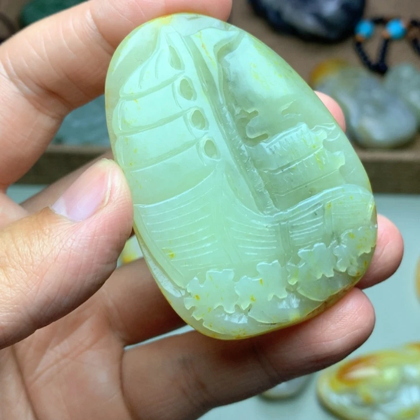 【闪购商品】颈饰未镶嵌和田玉