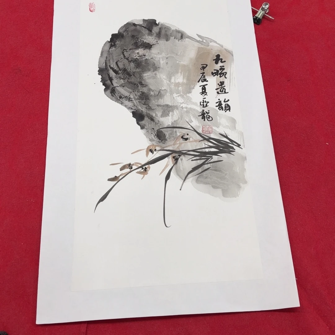 国画花鸟等图案为主线