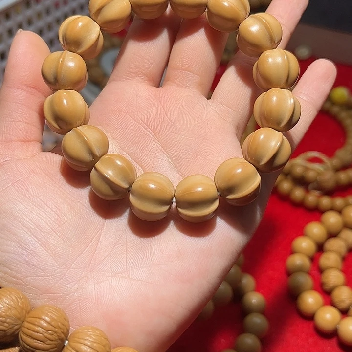 猴头核桃吊坠斌****工14龙岩料鲨鱼背全品无瑕无药