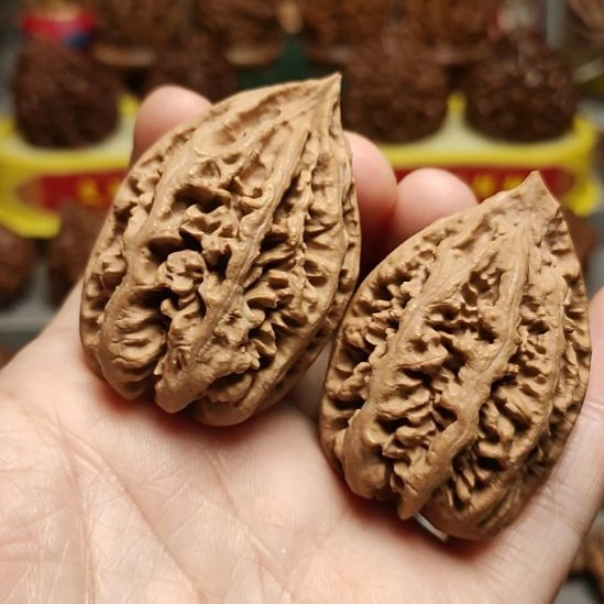 文玩核桃吊坠水龙纹芭蕉扇4