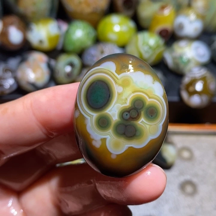 未镶嵌玛瑙/玉髓珠宝半成品101