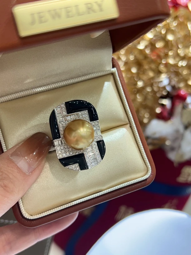 英伦玫瑰12.5mm南洋金珠戒指钻石1.6ct
