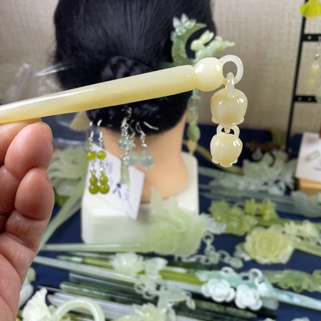 蛇纹石玉未镶嵌发饰