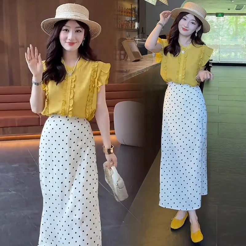 时尚套装夏季洋气气质高腰显瘦木耳边上衣短袖波点半身裙两件套