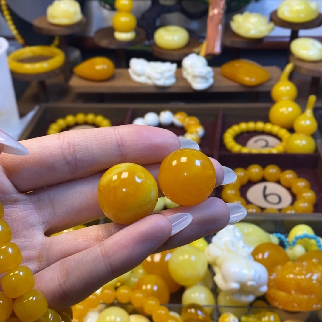 喀***！鸡油黄 老腊飘花卡22单株各一个