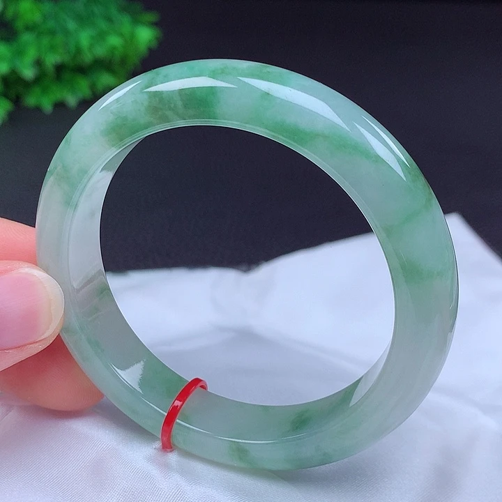 翡翠未镶嵌手镯56圈431529