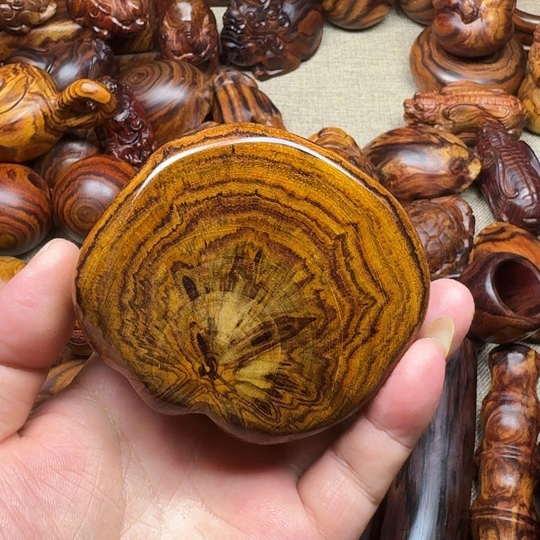 蒙***蚁黄花梨/降香黄檀我