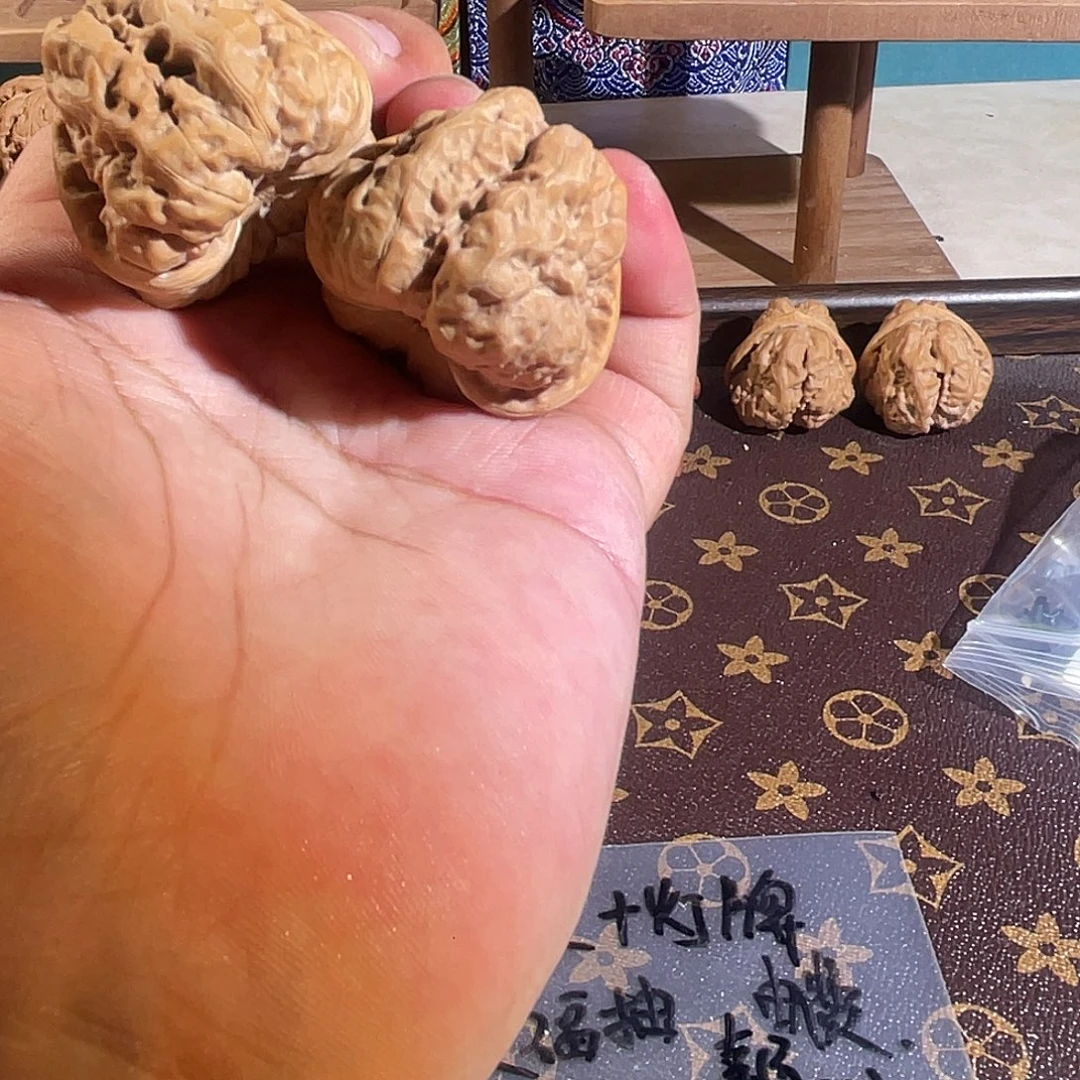 腰***芯文玩核桃把件1220