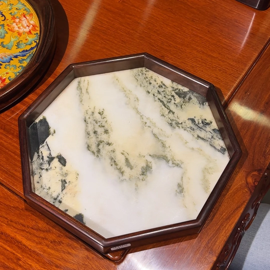 红酸枝木类成套家具