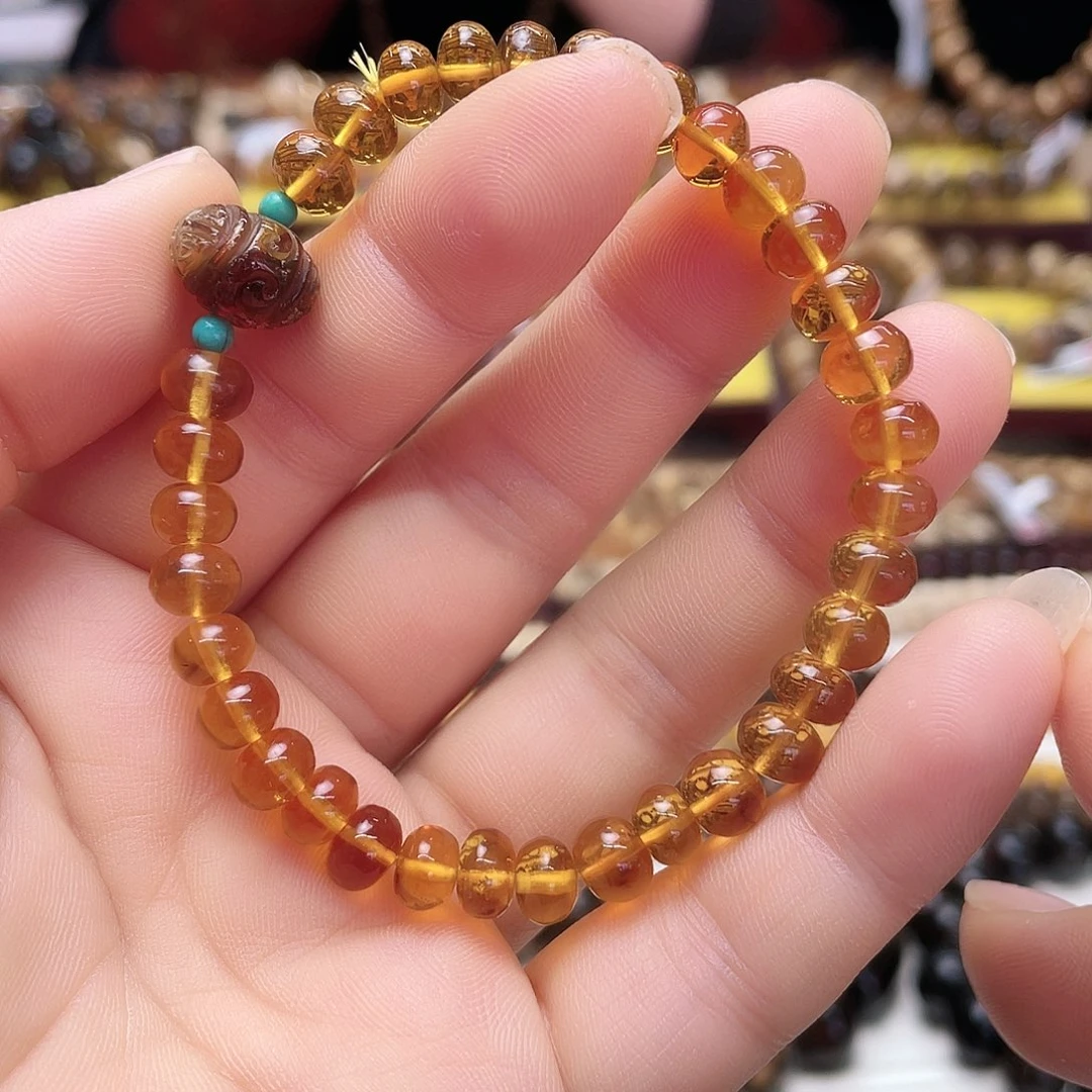 琥珀裸石未镶嵌六