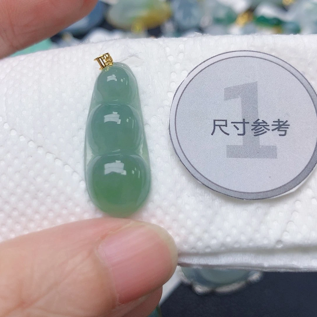 颈饰18K金镶嵌翡翠天然缅甸Ａ货翡翠