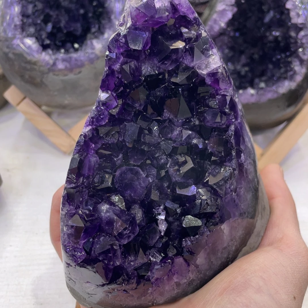 水晶大型摆件（非配饰）未镶嵌