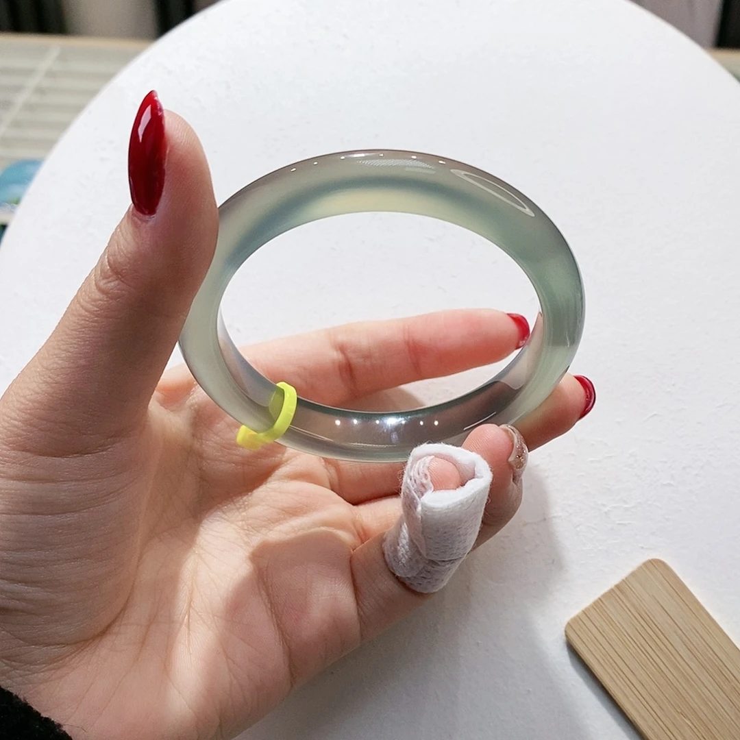 手镯玛瑙/玉髓未镶嵌57