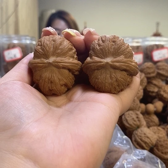 文玩核桃吊坠@****7边39肚41➕平谷元宝有黄