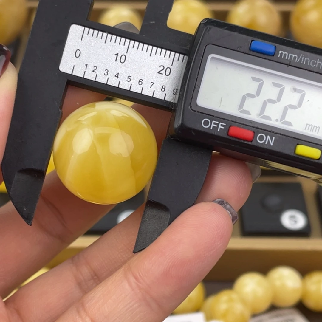 琥珀未镶嵌裸石蜜蜡223