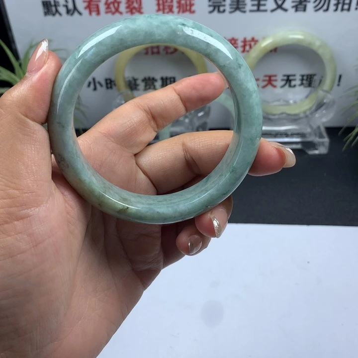 未镶嵌手镯翡翠62