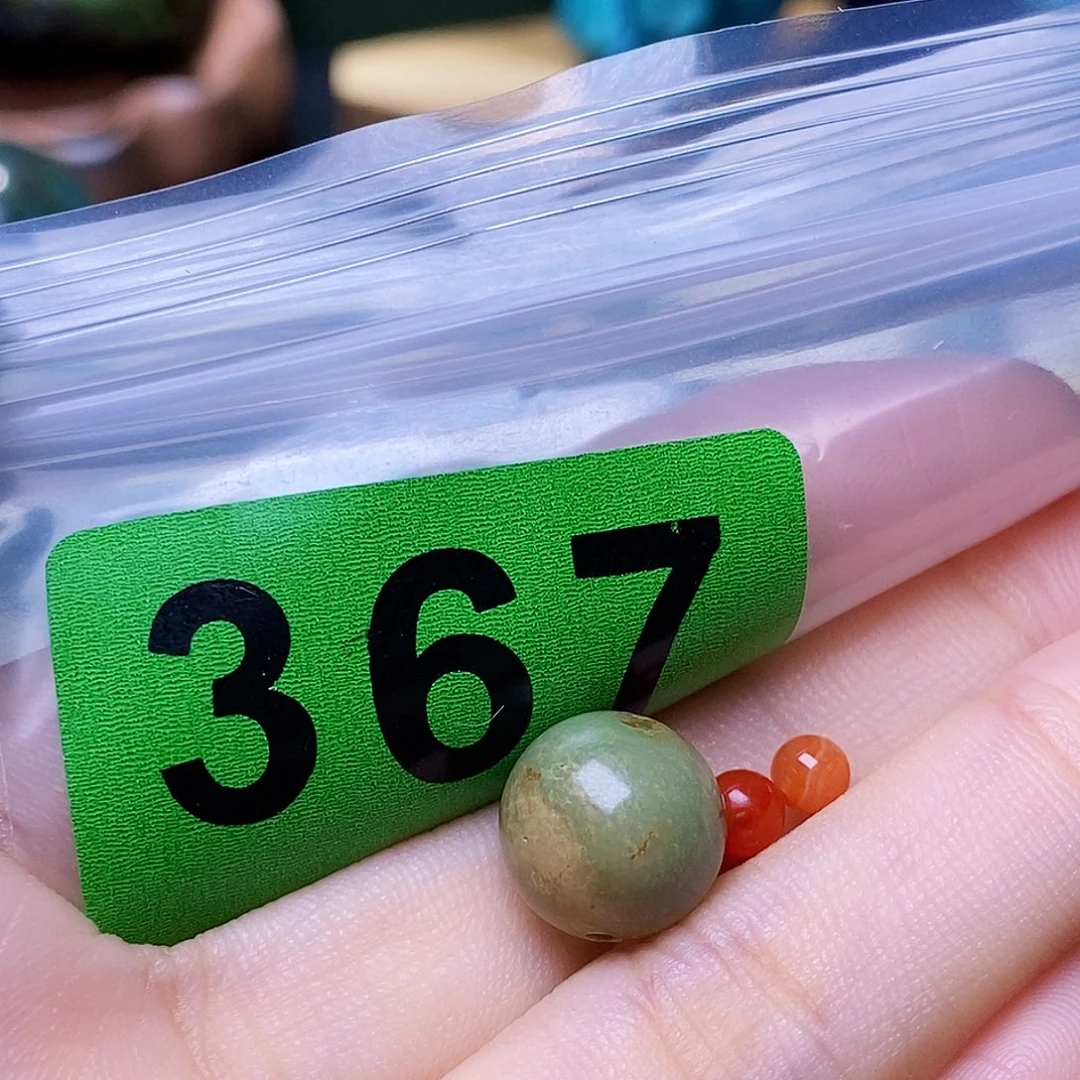 未镶嵌南红玛瑙珠宝奇石