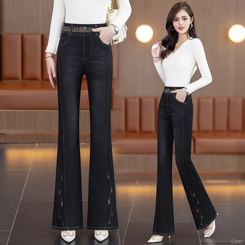 松紧腰中年妈妈微喇牛仔裤女梨形身材秋季新款高腰显瘦刺绣喇叭裤