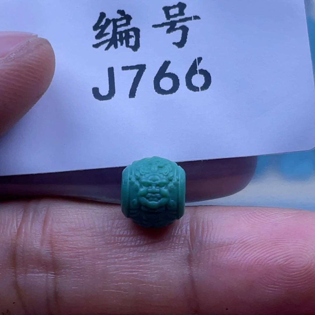 绿松石未镶嵌天然原矿绿松石雕件