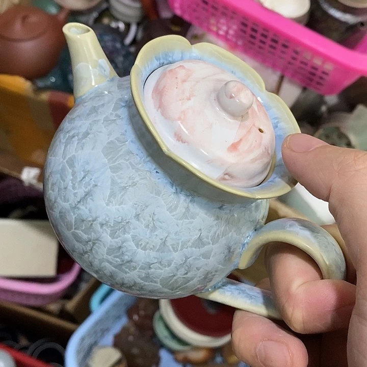 陶瓷艺术品及陶瓷壶壶
