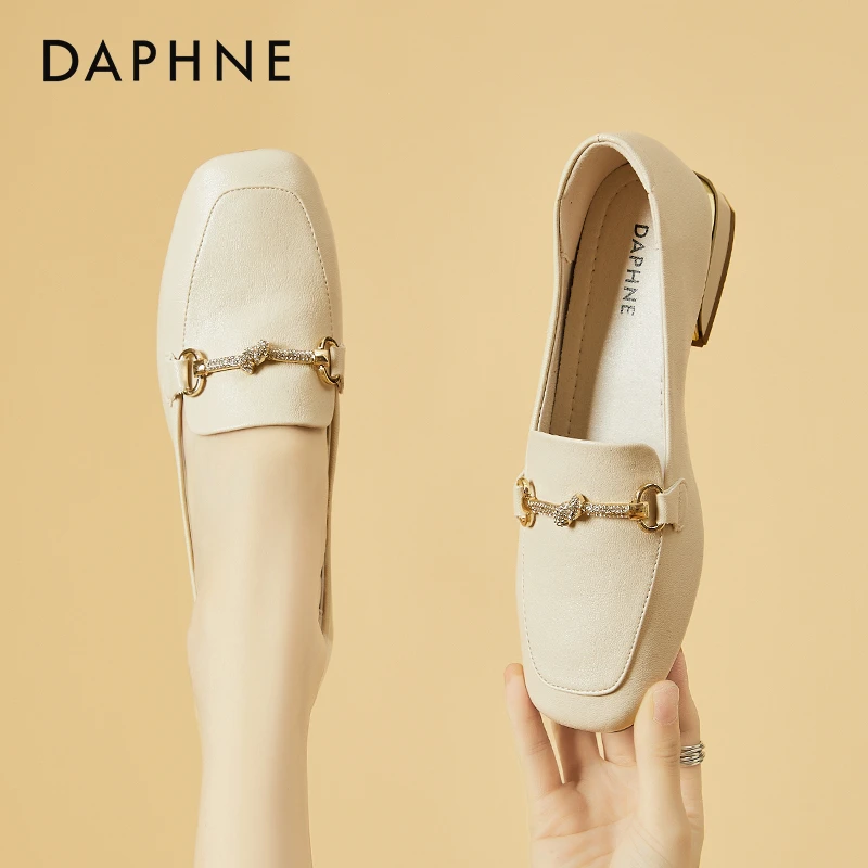 达芙妮绝美气质高跟鞋配裙子2025新款春季百搭英伦风乐福浅口单鞋