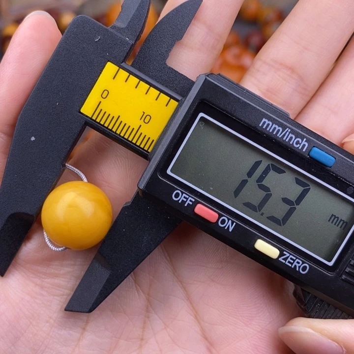 琥珀未镶嵌裸石蜜蜡M