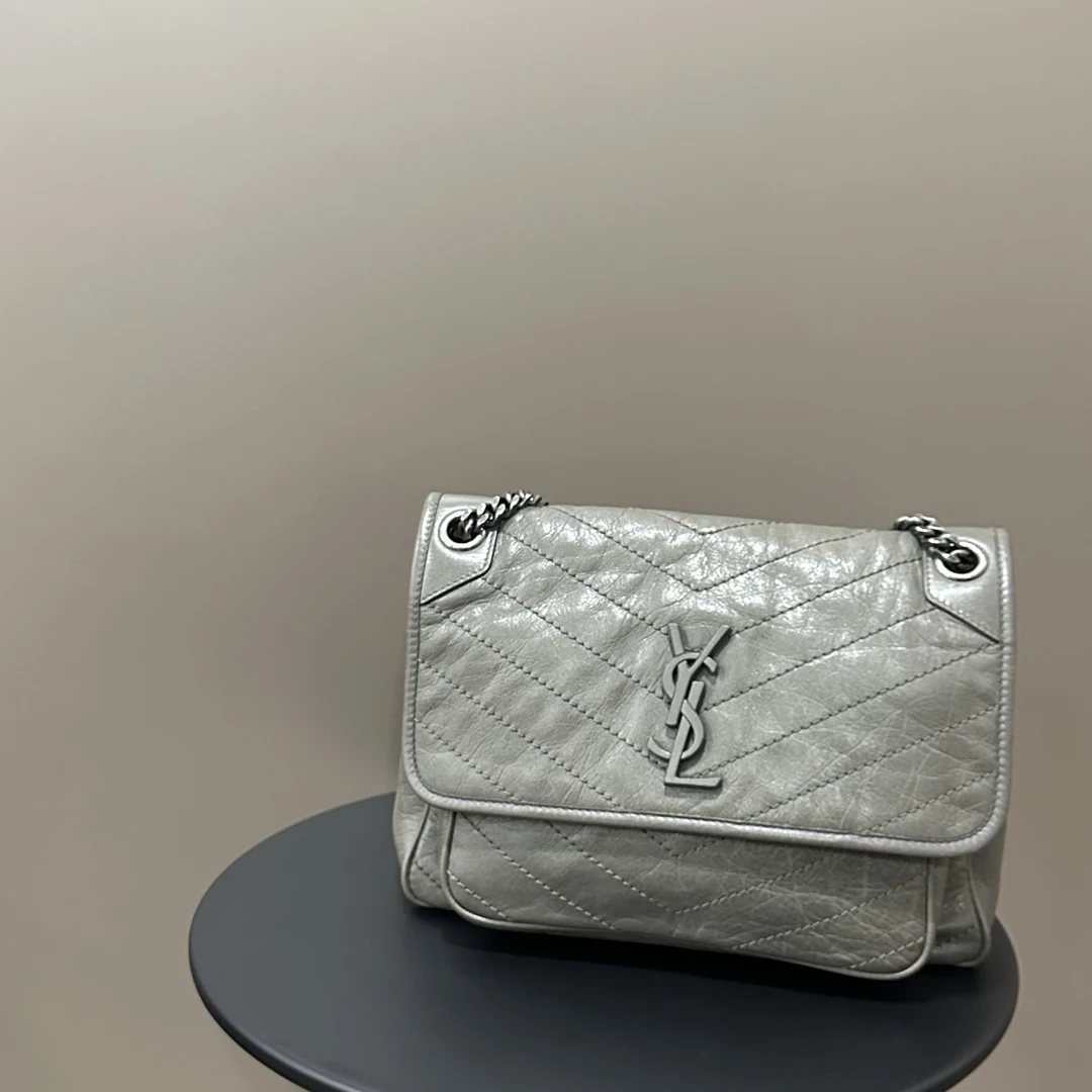 95新 YSL/圣罗兰 圣罗兰/灰色中号NiKi/送中检jm