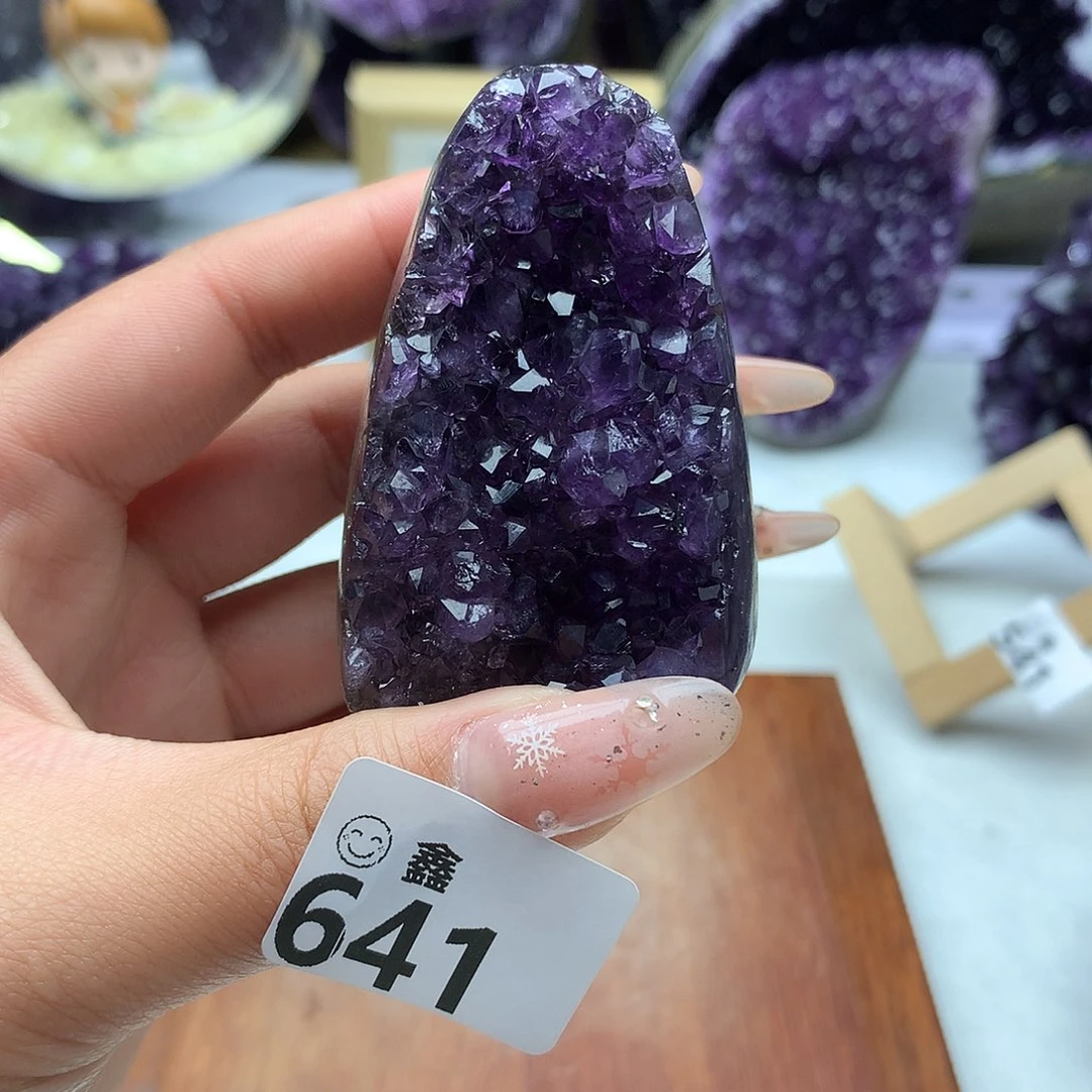 未镶嵌大型摆件（非配饰）水晶