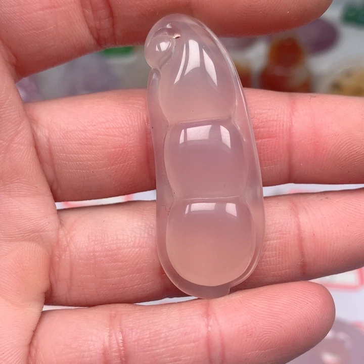 玛瑙/玉髓颈饰未镶嵌李*