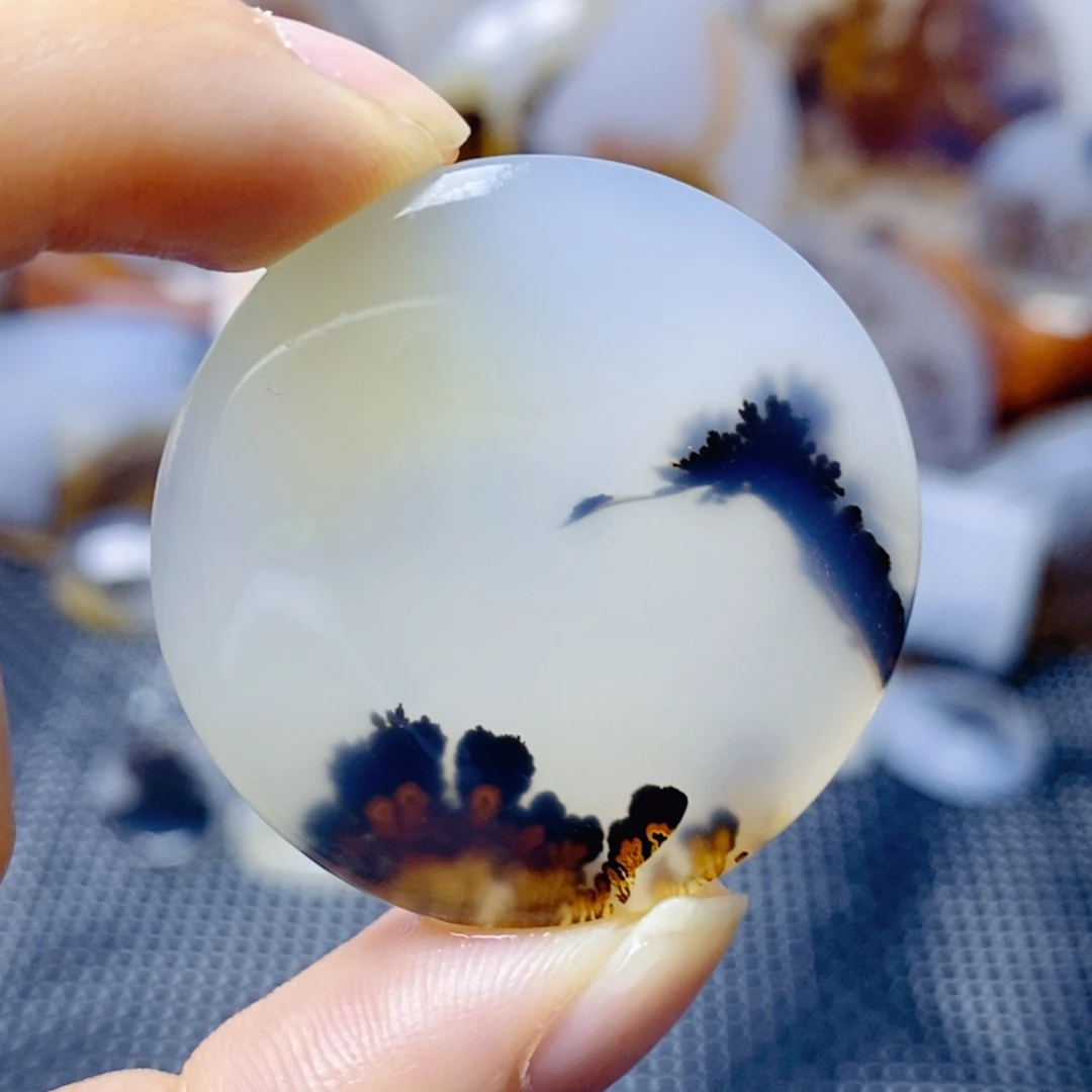 玛瑙/玉髓未镶嵌珠宝奇石