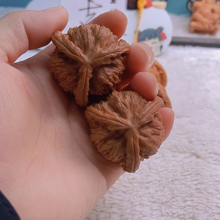 吊坠文玩核桃C****r三棱