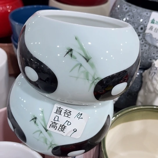 多肉绿植陶瓷花盆9.9包邮，有孔