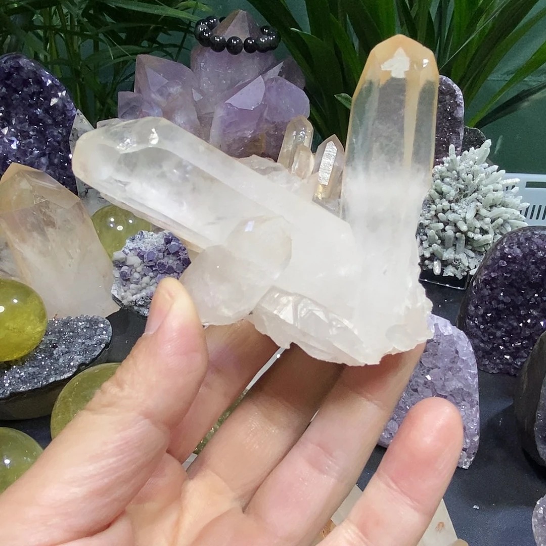 未镶嵌珠宝半成品水晶