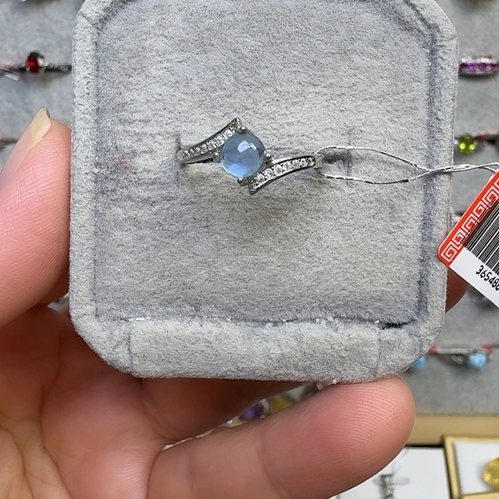 银S925镶嵌水晶戒指