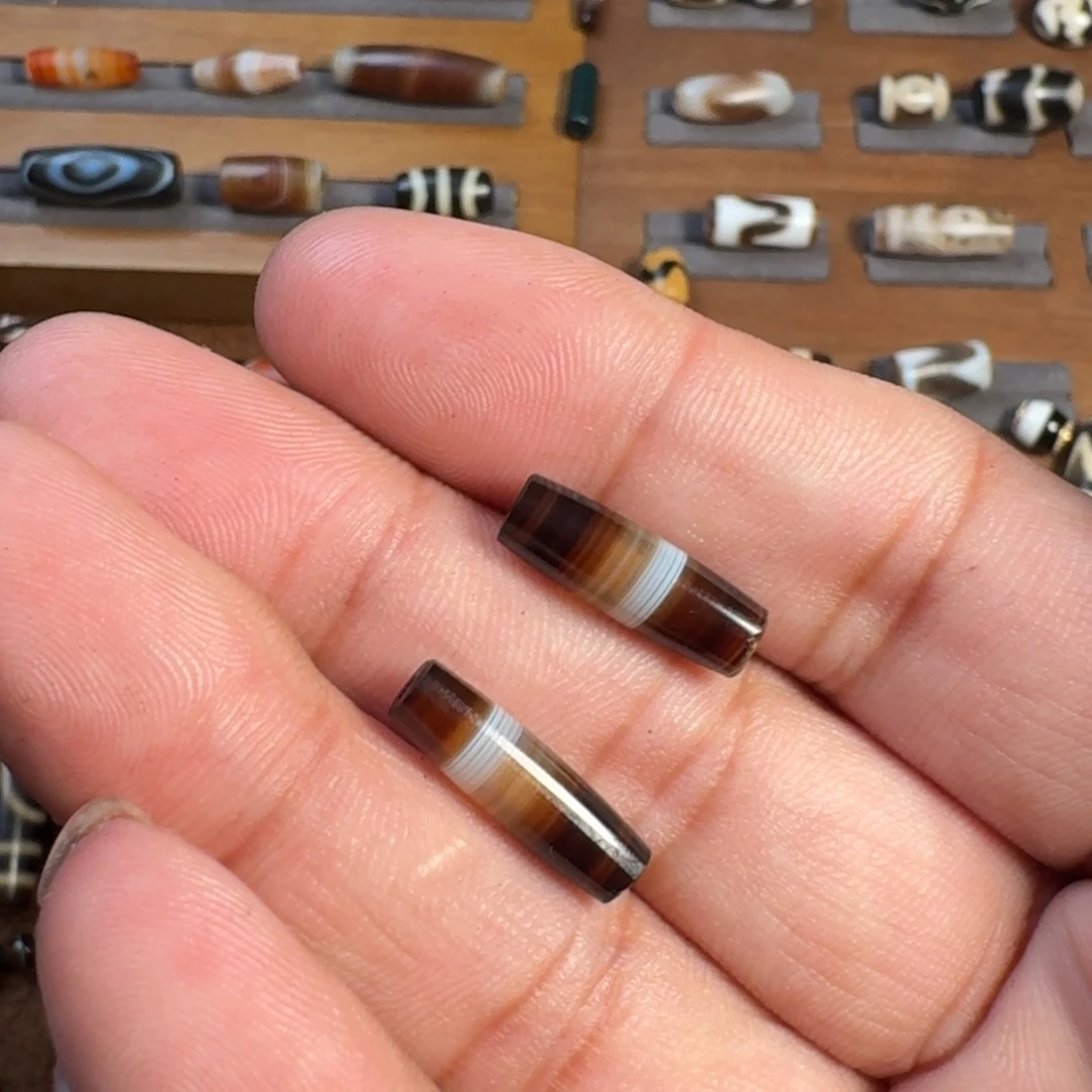 玛瑙/玉髓未镶嵌珠宝奇石