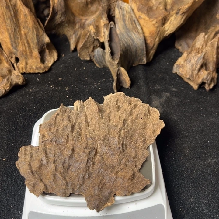 车***子檀香木海南国香包顶 12克