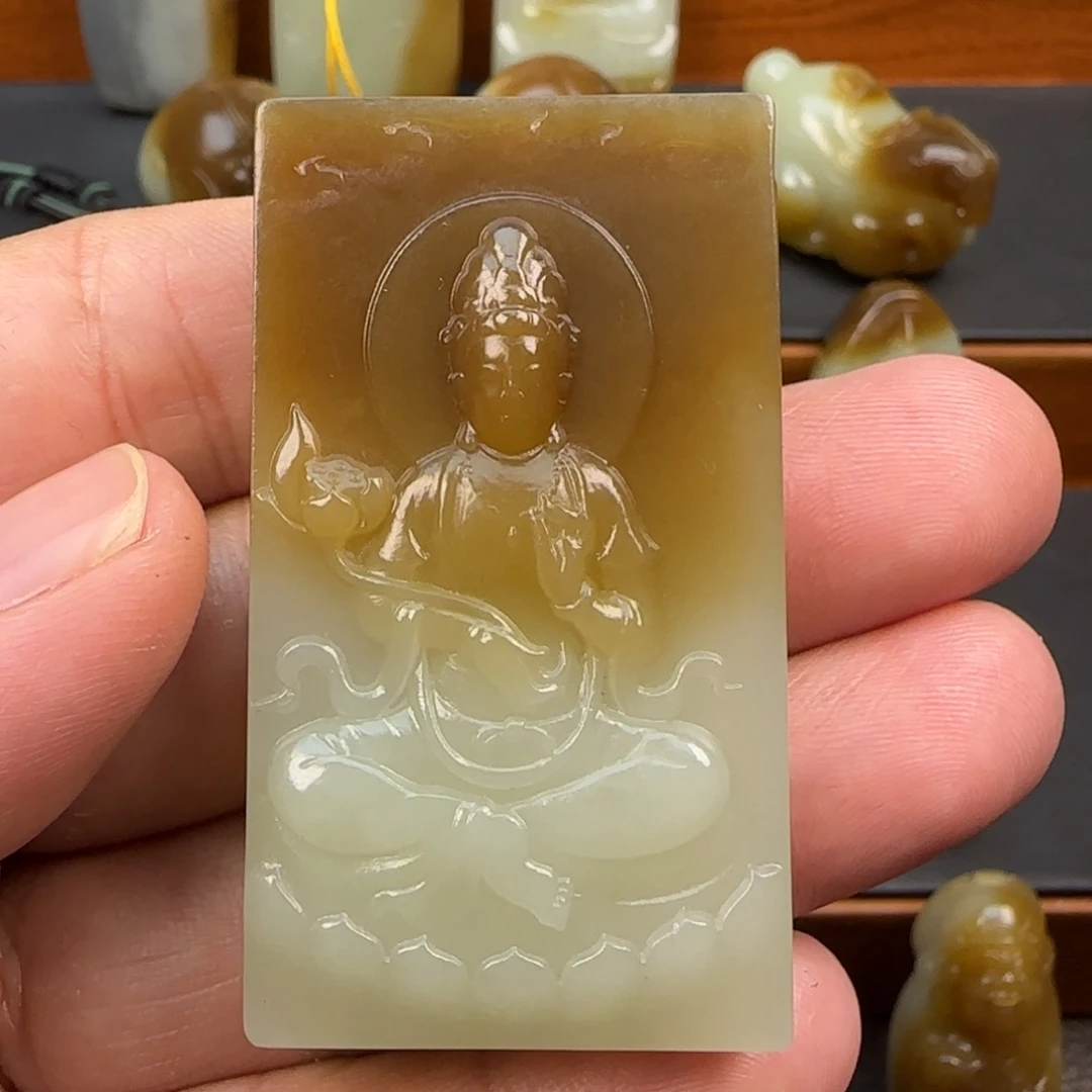 和田玉（糖玉）未镶嵌颈饰