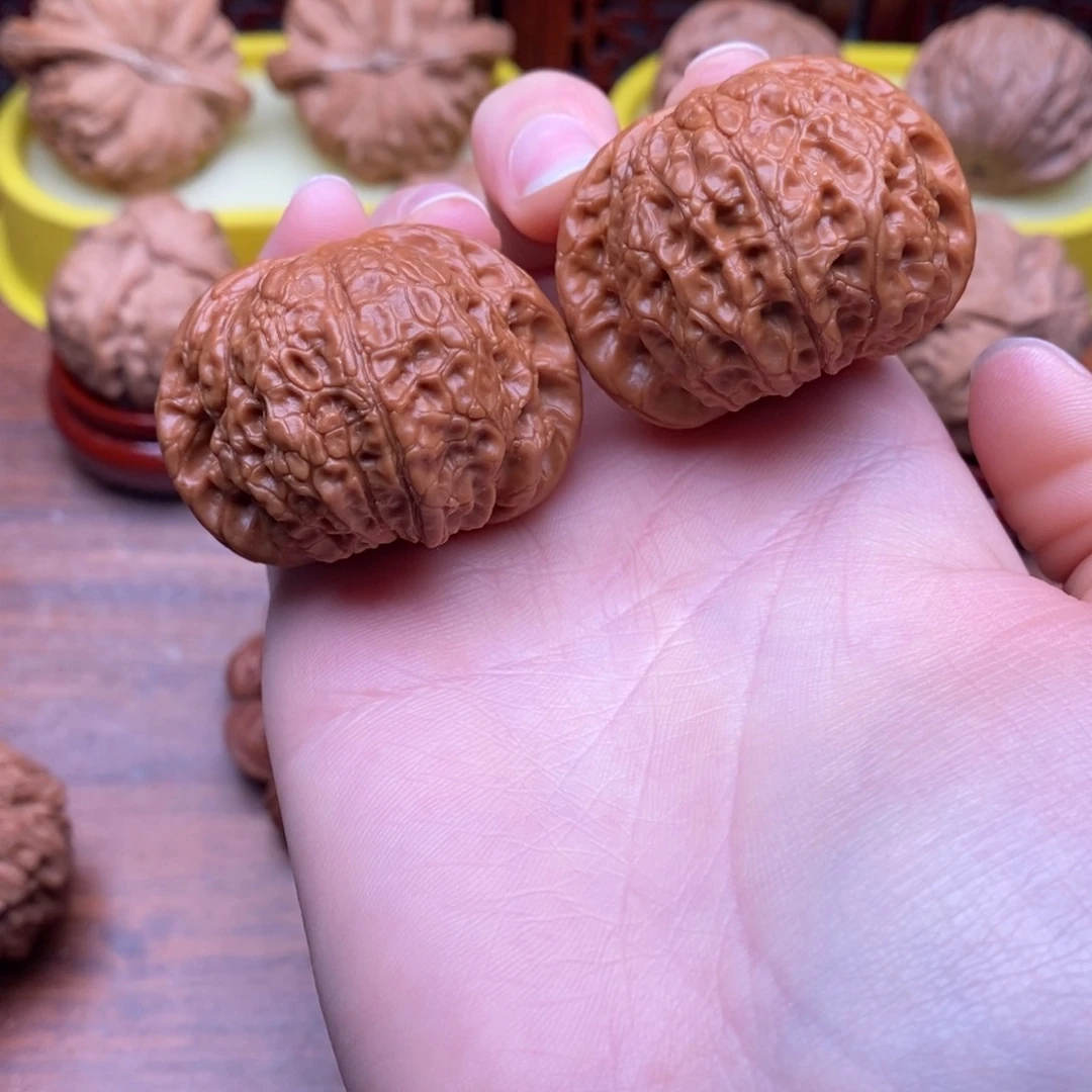 吊坠文玩核桃40血麒麟