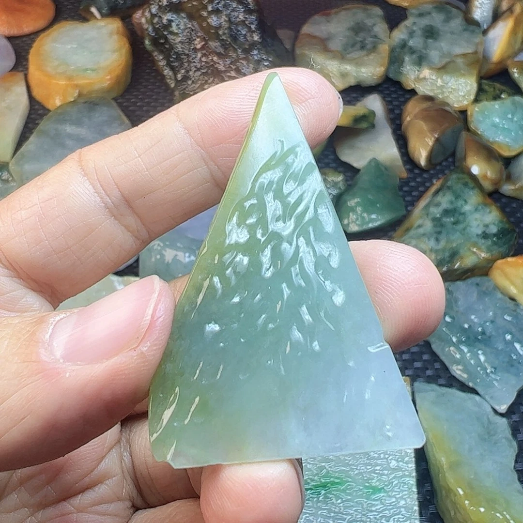 翡翠裸石缅甸翡翠
