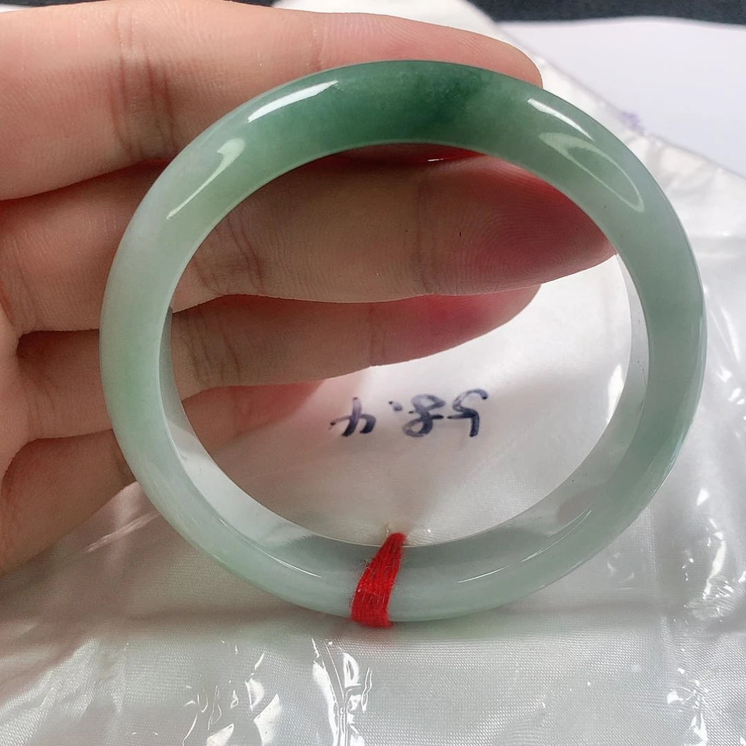 翡翠手镯未镶嵌354号
