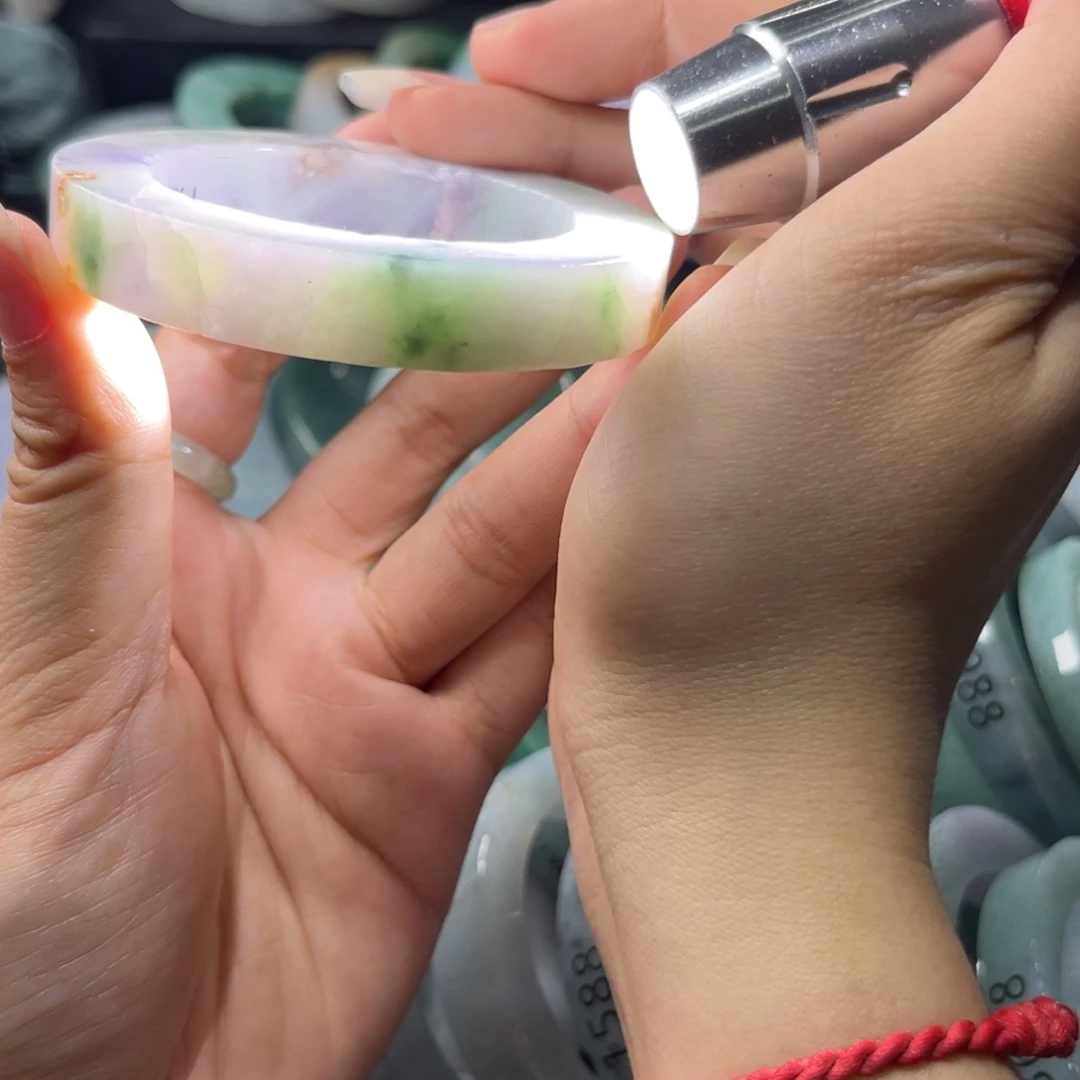 定制翡翠手镯未镶嵌