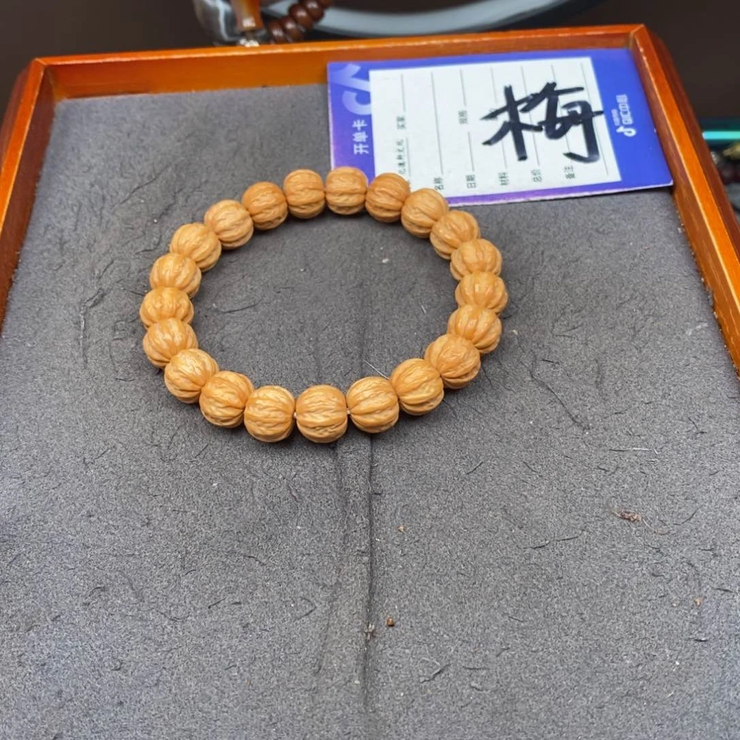 猴头核桃吊坠远*_猴头