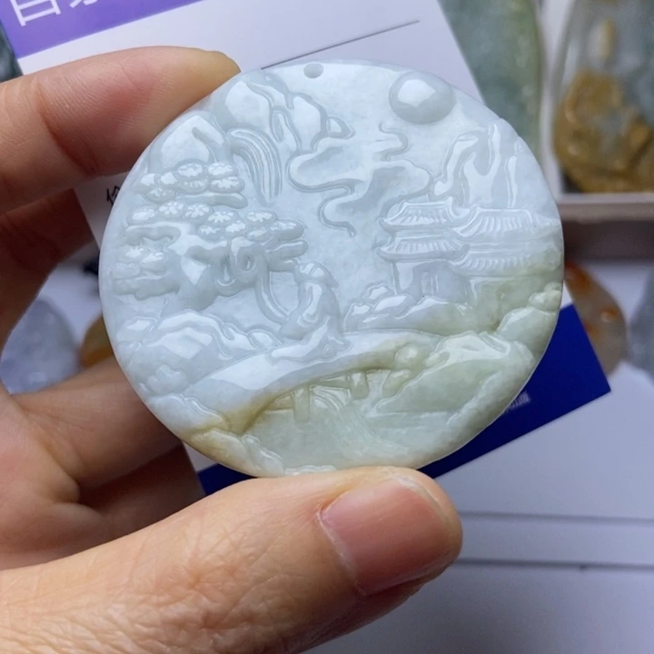 翡翠未镶嵌挂件翡翠