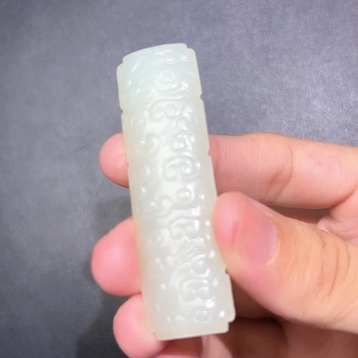 和田玉未镶嵌挂件江****谙