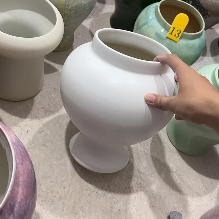 摆件微瑕有孔微瑕