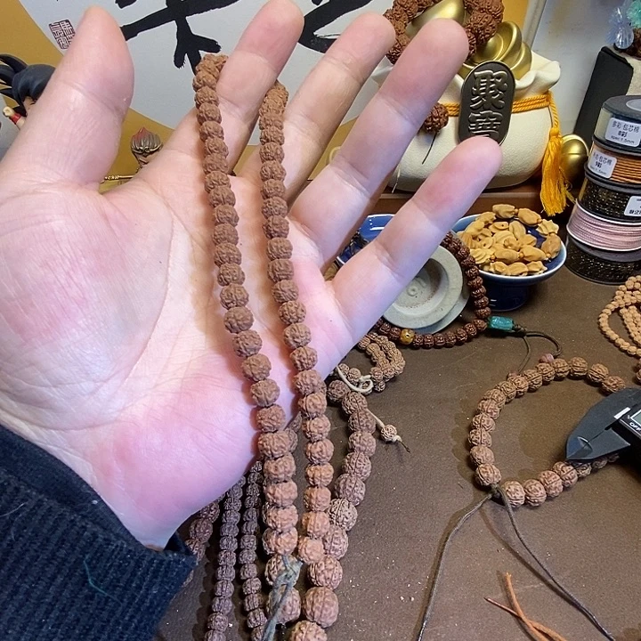 h***y金刚菩提吊坠一档玉龙梅花手持