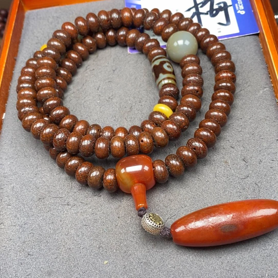 星月菩提吊坠傅*歲星月