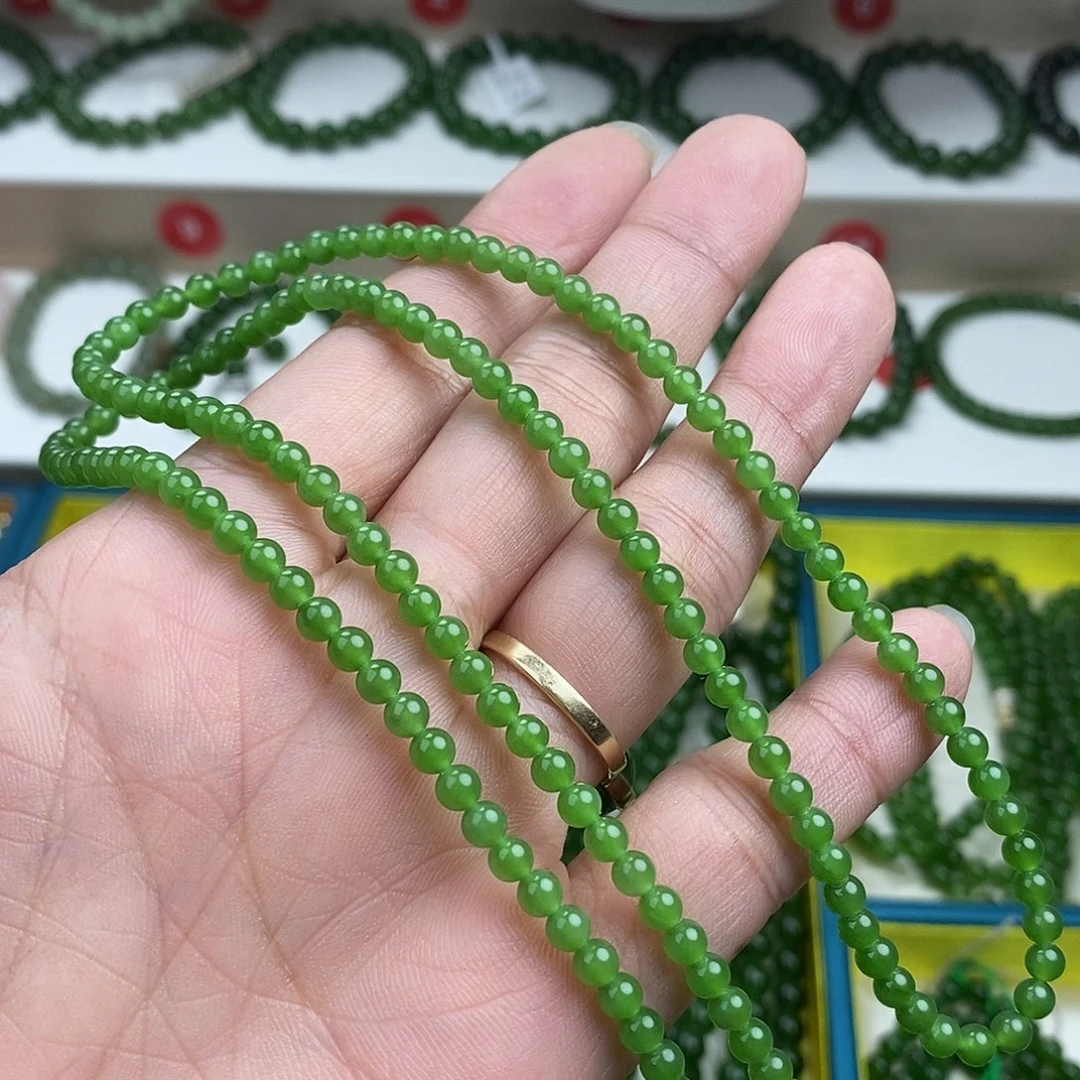 和田玉未镶嵌手串高冰阳果绿