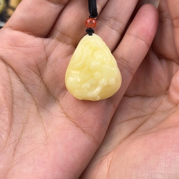 未镶嵌琥珀珠宝奇石琥珀