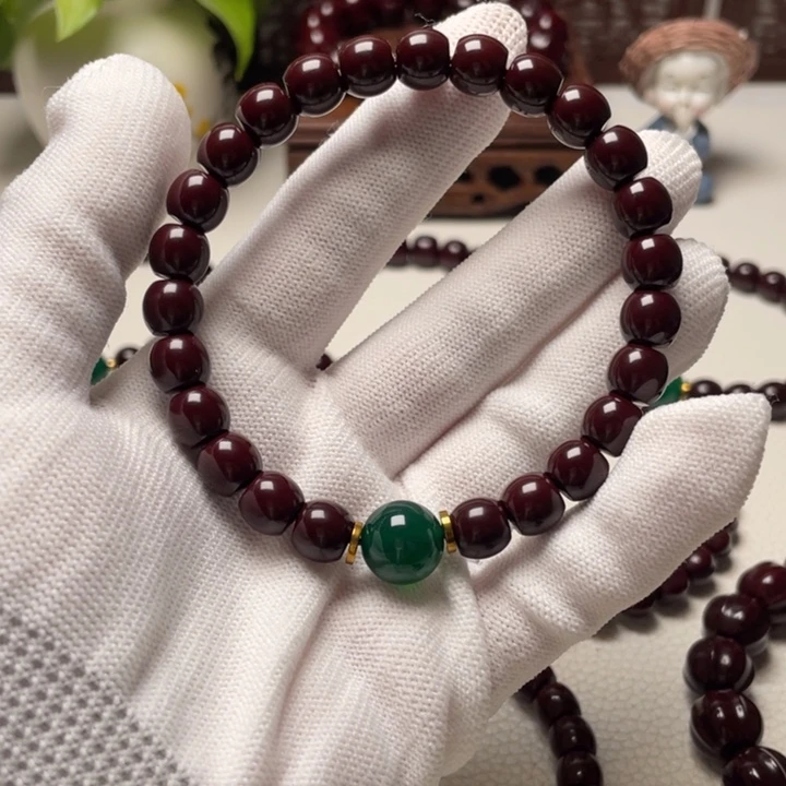 姜***铺猴头核桃吊坠猴头